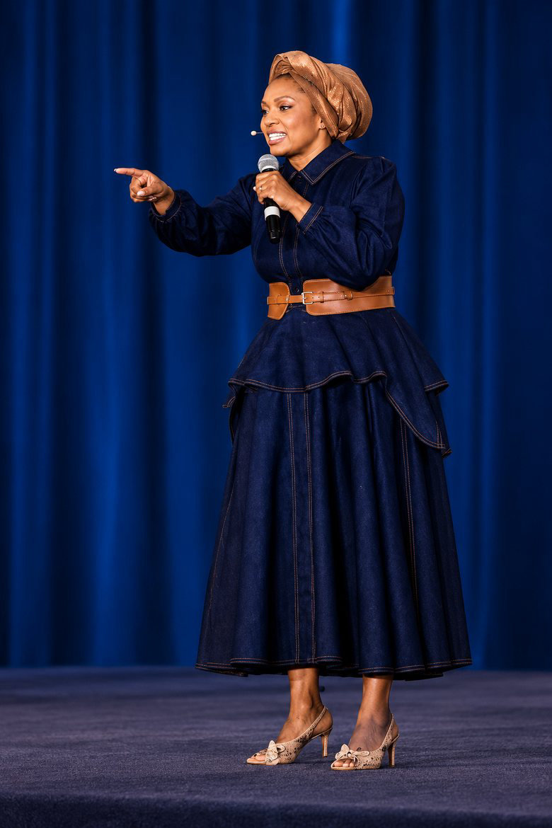 Apostle Thembi Mantjabadi